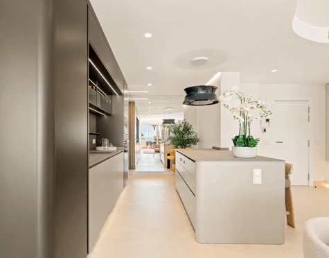 Ático en venta en Bahía del Velerín, Estepona East