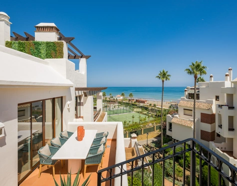 Ático en venta en Bahía del Velerín, Estepona East
