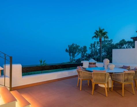 Ático en venta en Bahía del Velerín, Estepona East