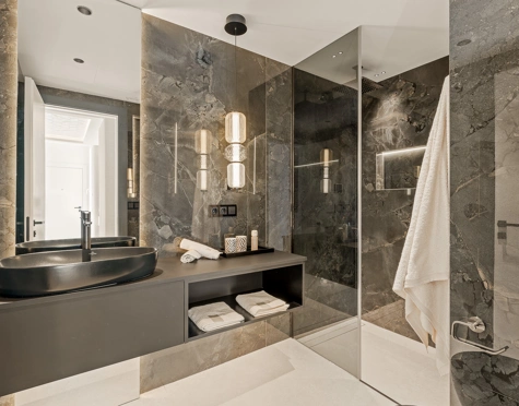 Ático en venta en Bahía del Velerín, Estepona East