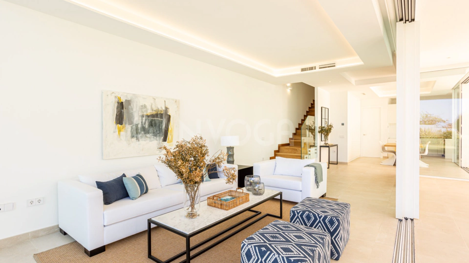 Villa en venta en Valdeolletas, Marbella