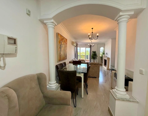Charming apartment in Nueva Andalucía near Puerto Banús
