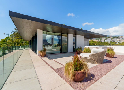 ARCHITECTURAL MASTERPIECE WITH PANORAMIC VIEWS IN EL HERROJO ALTO