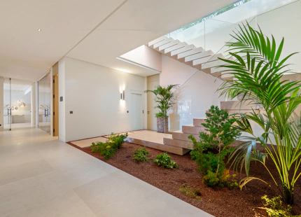 ARCHITECTURAL MASTERPIECE WITH PANORAMIC VIEWS IN EL HERROJO ALTO