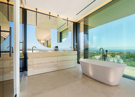 ARCHITECTURAL MASTERPIECE WITH PANORAMIC VIEWS IN EL HERROJO ALTO