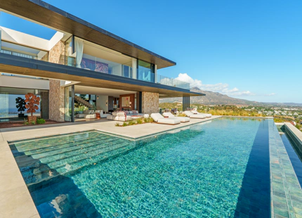 ARCHITECTURAL MASTERPIECE WITH PANORAMIC VIEWS IN EL HERROJO ALTO