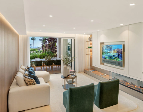 Ground Floor Apartment for sale in Bahía del Velerín, Estepona East