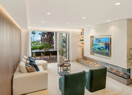 APARTAMENTO DE LUJO FRENTE AL MAR EN VENTA EN BAHÍA DEL VELERÍN, ESTEPONA ESTE