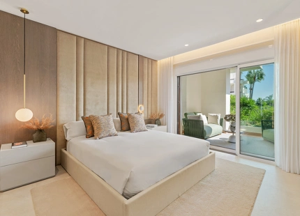 APARTAMENTO DE LUJO FRENTE AL MAR EN VENTA EN BAHÍA DEL VELERÍN, ESTEPONA ESTE