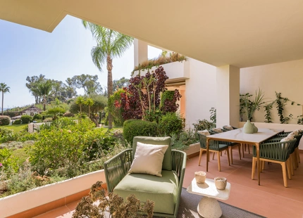 APARTAMENTO DE LUJO FRENTE AL MAR EN VENTA EN BAHÍA DEL VELERÍN, ESTEPONA ESTE