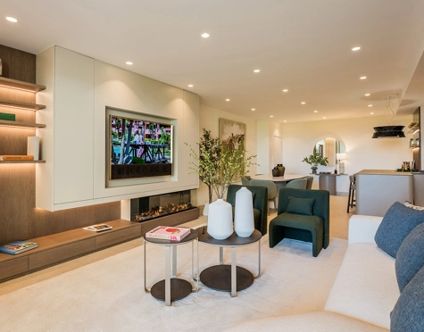 Ground Floor Apartment for sale in Bahía del Velerín, Estepona East