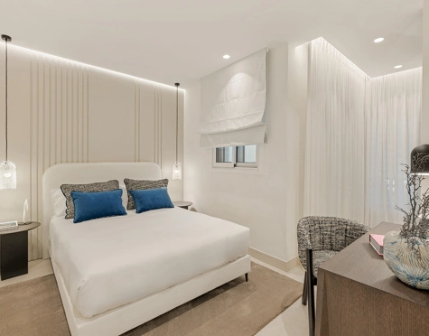 Ground Floor Apartment for sale in Bahía del Velerín, Estepona East