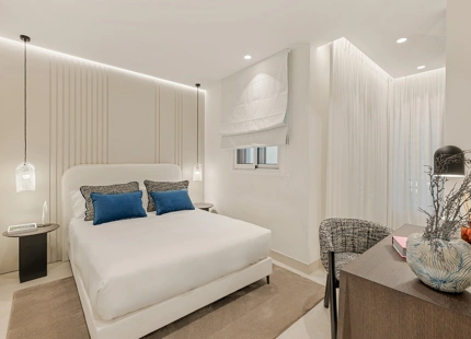 APARTAMENTO DE LUJO FRENTE AL MAR EN VENTA EN BAHÍA DEL VELERÍN, ESTEPONA ESTE
