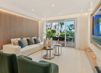 APARTAMENTO DE LUJO FRENTE AL MAR EN VENTA EN BAHÍA DEL VELERÍN, ESTEPONA ESTE