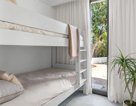 Villa en venta en Nueva Andalucia, Marbella