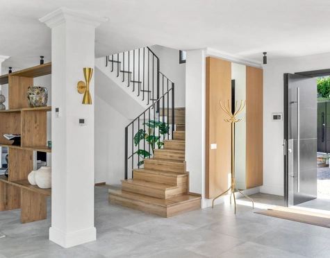 Villa en venta en Nueva Andalucia, Marbella