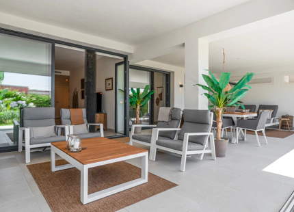 APARTAMENTO DE ESTILO BOHEMIO EN VENTA EN ESTEPONA GOLF