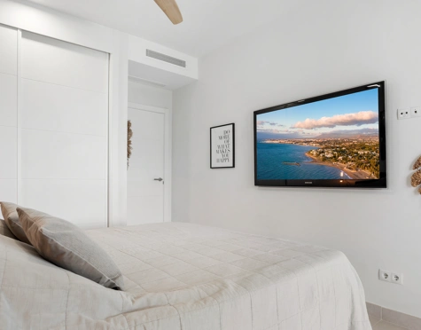 Ground Floor Apartment for sale in Estepona Golf, Estepona West