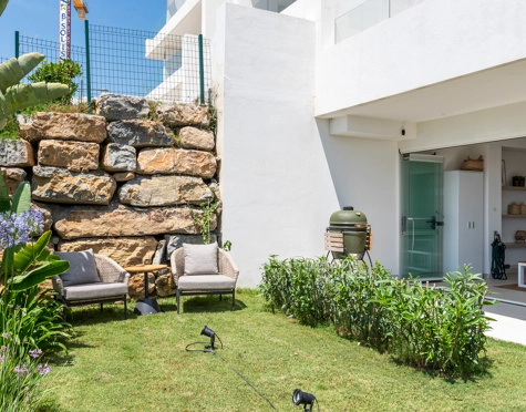 Ground Floor Apartment for sale in Estepona Golf, Estepona West