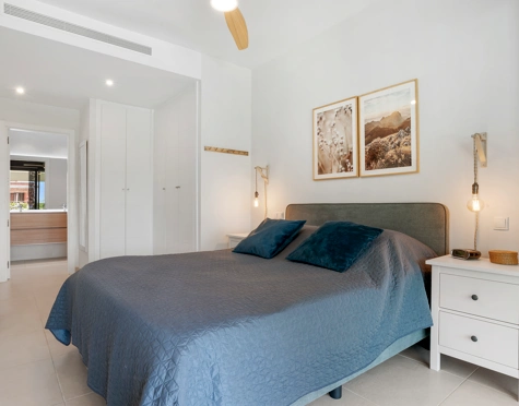 Ground Floor Apartment for sale in Estepona Golf, Estepona West