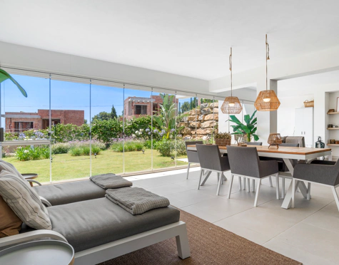 Ground Floor Apartment for sale in Estepona Golf, Estepona West