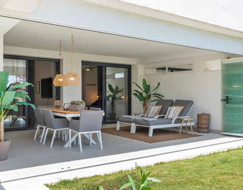 Ground Floor Apartment for sale in Estepona Golf, Estepona West