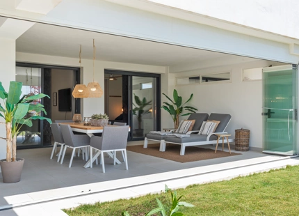 APARTAMENTO DE ESTILO BOHEMIO EN VENTA EN ESTEPONA GOLF