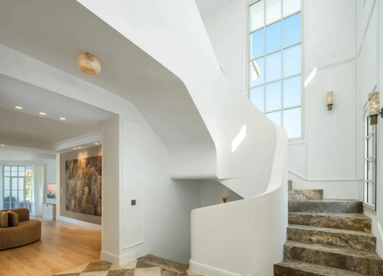 ELEGANT VILLA FOR SALE IN NUEVA ANDALUCÍA, MARBELLA