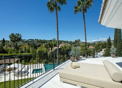 ELEGANT VILLA FOR SALE IN NUEVA ANDALUCÍA, MARBELLA