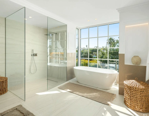 Villa en venta en Nueva Andalucia, Marbella