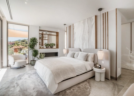 VILLA CONTEMPORÁNEA CON VISTAS PANORÁMICAS AL MAR EN EL HERROJO ALTO
