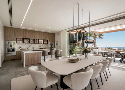 VILLA CONTEMPORÁNEA CON VISTAS PANORÁMICAS AL MAR EN EL HERROJO ALTO