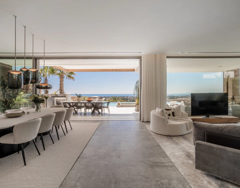 Villa for sale in La Quinta, Benahavis