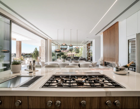 Villa for sale in La Quinta, Benahavis