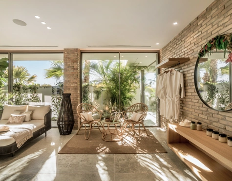Villa for sale in La Quinta, Benahavis