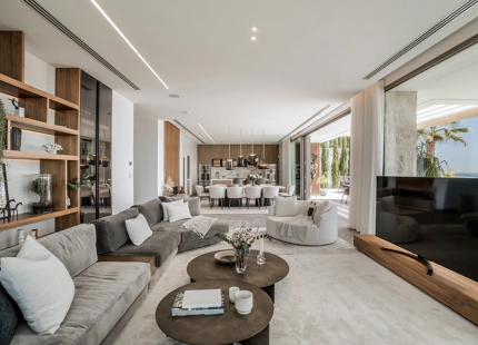 VILLA CONTEMPORÁNEA CON VISTAS PANORÁMICAS AL MAR EN EL HERROJO ALTO