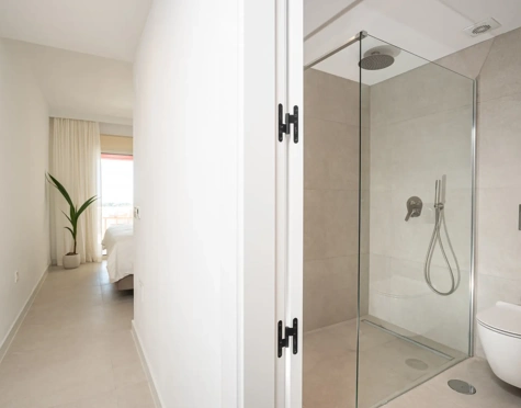 Apartment for sale in La Cerquilla, Nueva Andalucia