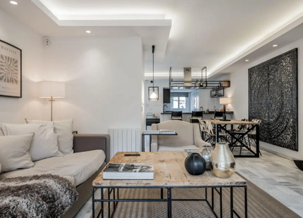 CASA ADOSADA FAMILIAR EN VENTA EN NUEVA ANDALUCÍA