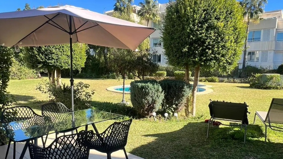 Adosado en venta en Miragolf, Nueva Andalucia