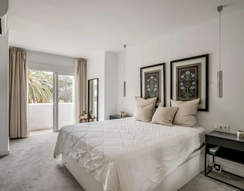 Town House for sale in Miragolf, Nueva Andalucia