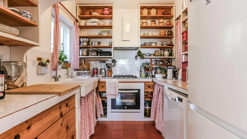 Villa en venta en El Padron, Estepona Este
