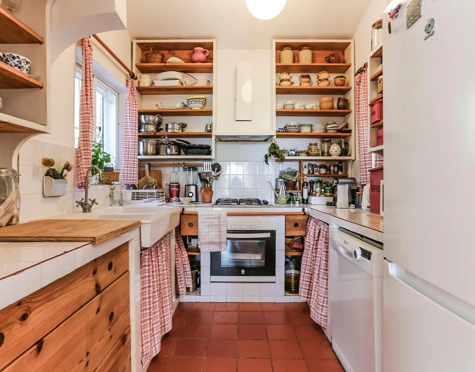 Villa en venta en El Padron, Estepona East