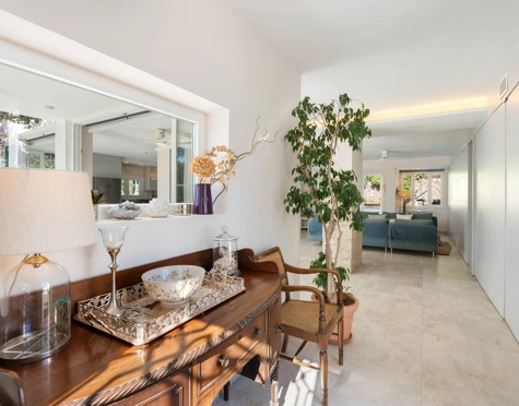 Villa for sale in El Rosario, Marbella Este