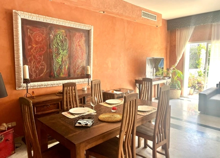 Modern town house with private pool and garden in Estepona East