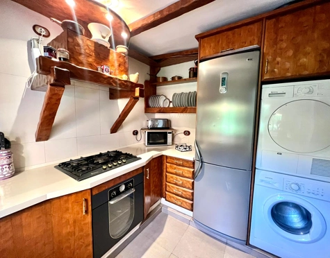 Town House for sale in Estepona East
