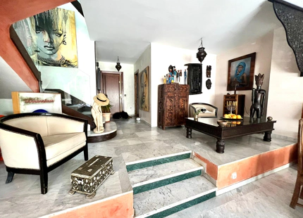 Modern town house with private pool and garden in Estepona East