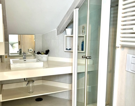 Town House for sale in Estepona East