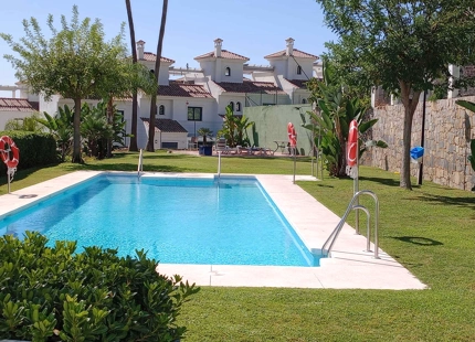 Adosado en venta en El Campanario, Estepona Este
