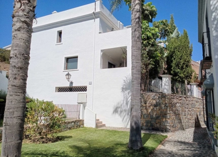 Adosado en venta en El Campanario, Estepona Este