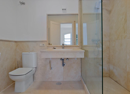CHARMING TOWNHOUSE FOR SALE IN LA HEREDIA, BENAHAVIS